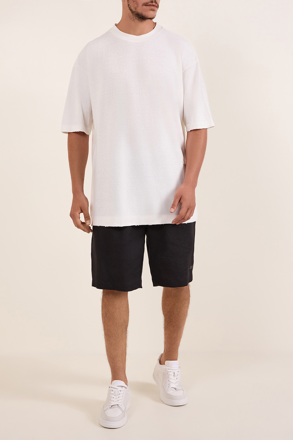 חולצת טי בגזרה משוחררת